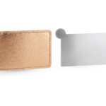 Échantillon de miroir de poche dans un étui