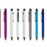 Échantillon de stylo à bille en métal avec zone de préhension striée