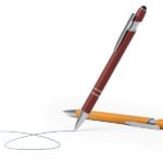 Échantillons de stylos à bille en métal avec Soft Touch, fonction stylet et notes chromées