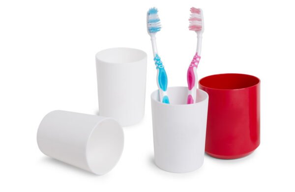 Échantillon de gobelet à brosses à dents