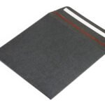 Enveloppes carrées, autocollantes