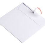Enveloppes carrées, autocollantes