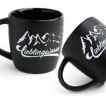 Tasses avec vernis 3D