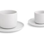 Échantillon de tasse sans anse avec soucoupe