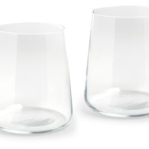 Échantillon de verre à eau moderne