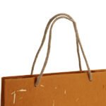 Sacs en papier avec cordon en jute