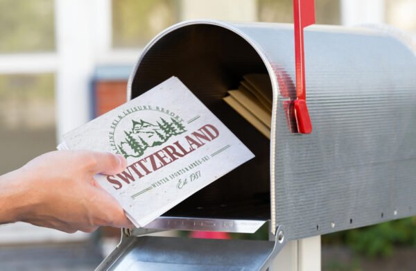 Cartes postales en papier à base de graines