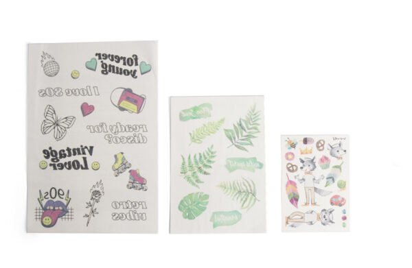Tatouages adhésifs personnalisés (sur feuilles)