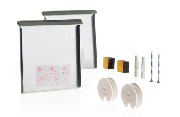 Plaques de suspension autocollantes pour panneaux