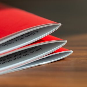 Magazines avec reliure par agrafage (écologiques et naturels)