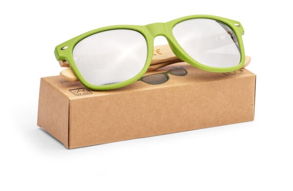 Lunettes de soleil en bambou et PC recyclé