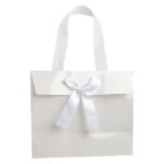 Sacs cadeaux avec ruban en satin